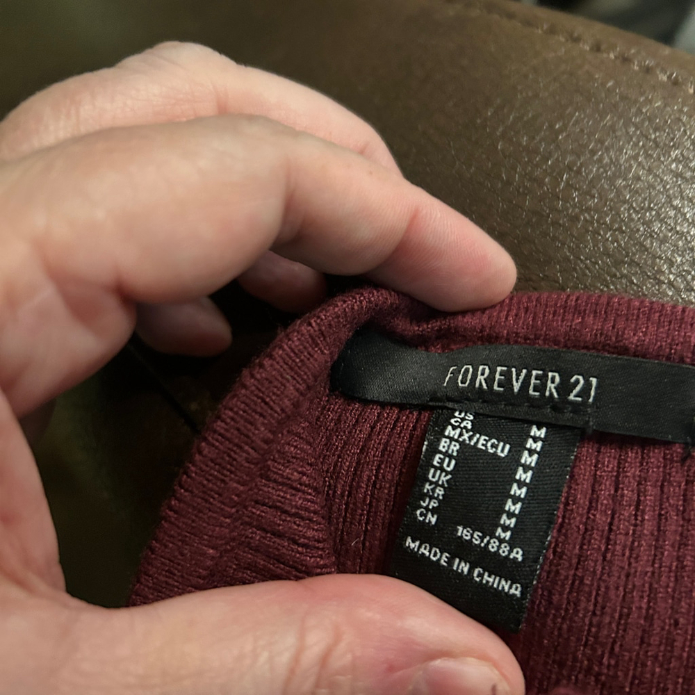 Forever 21 Tube Top - Women's M - Burgundy Ribbed Sweater - Picture 4 of 9